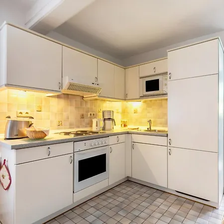 Parma 1-zimmer-apartment Pamir